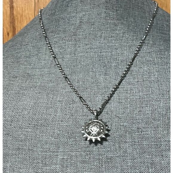 NWOT Kendra Scott Sienna Sun Pendant Necklace in Silver Reversible. #KSNK - Picture 10 of 10